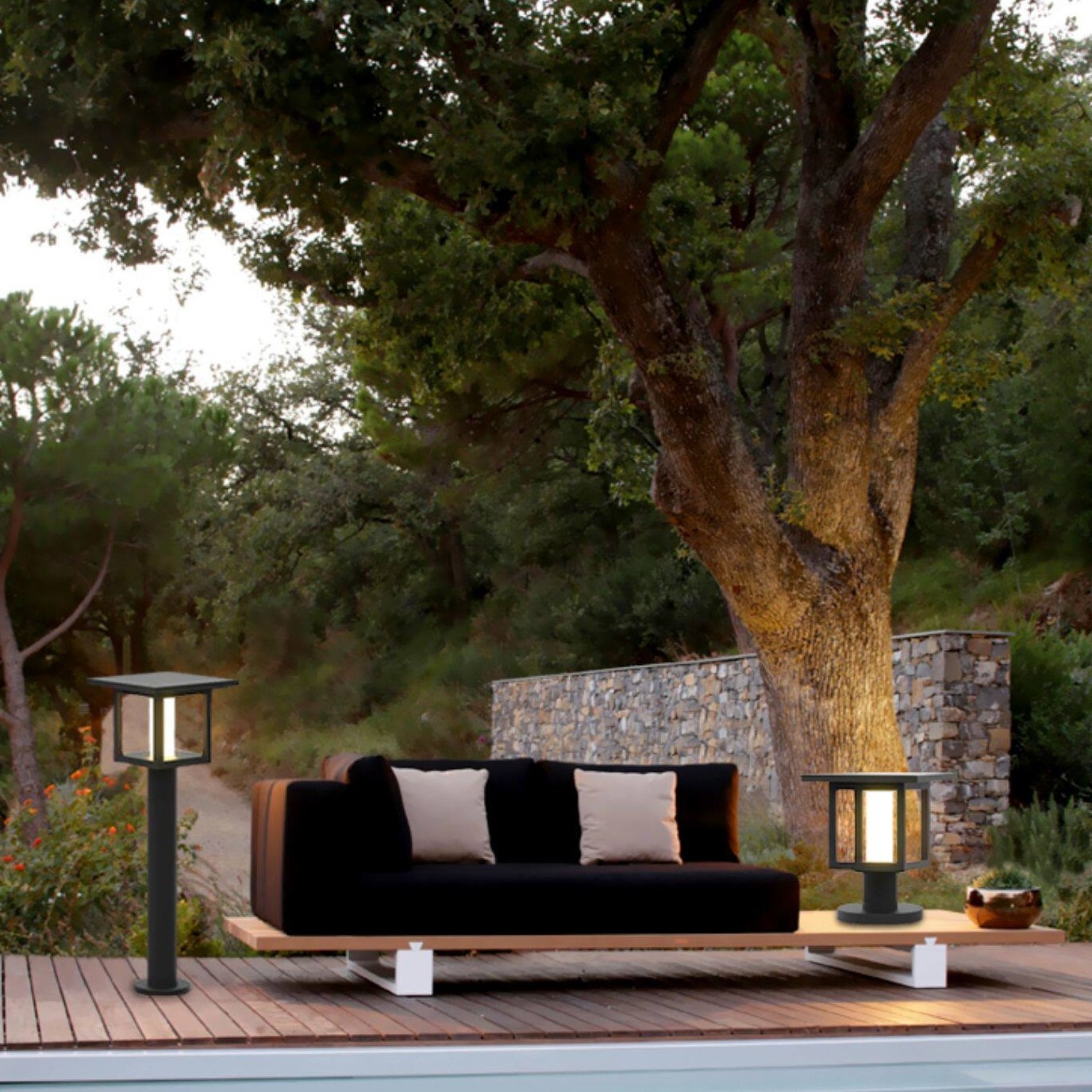 Waterproof Outdoor Courtyard Lamp photo 6