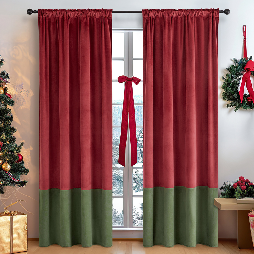 Vintage Velvet Light-Blocking Curtain, Red and Green