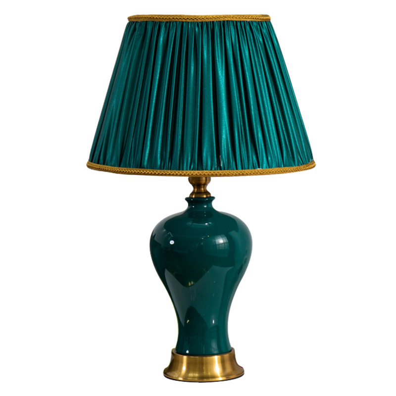 European-Style Decorative Table Lamp photo 4