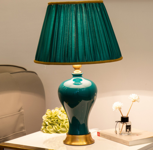 European-Style Decorative Table Lamp photo 10