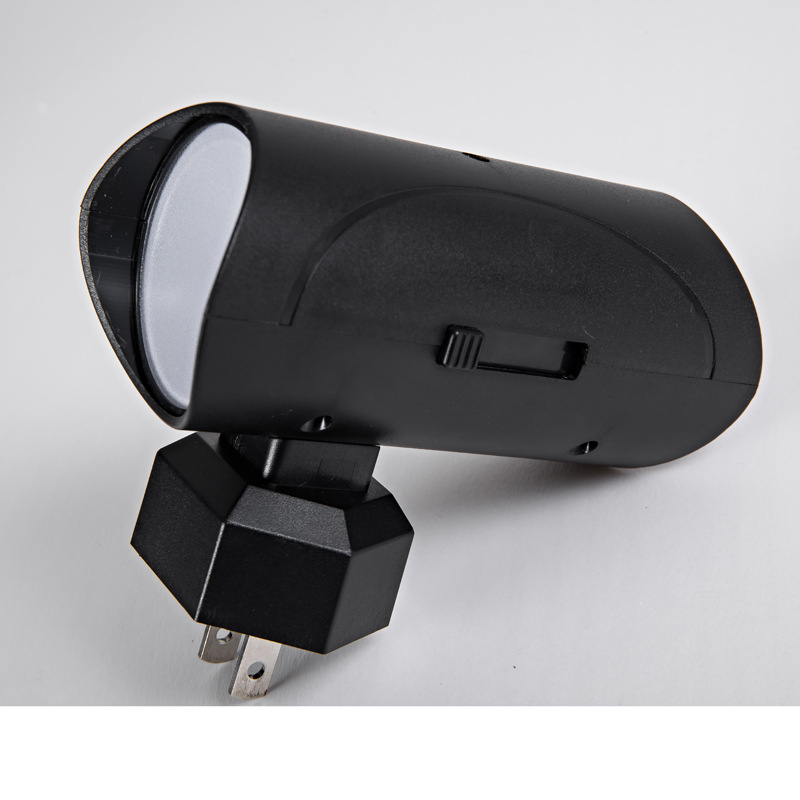 Motion-Sensing Plug-In Night Light photo 5