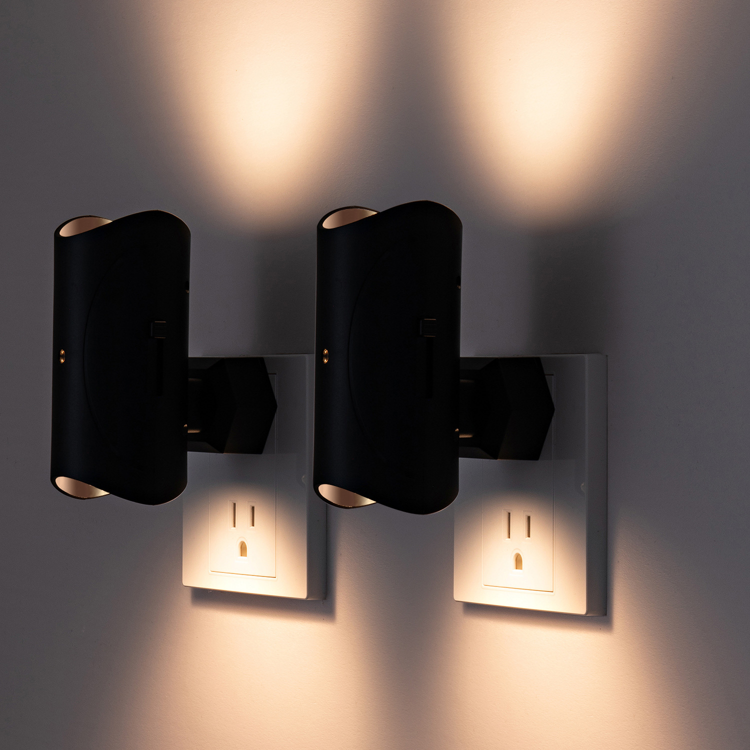 Motion-Sensing Plug-In Night Light photo 12