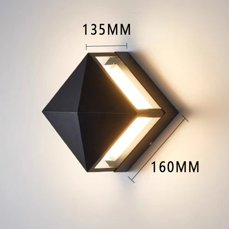 Decorative Outdoor LED Wall Light photo 3