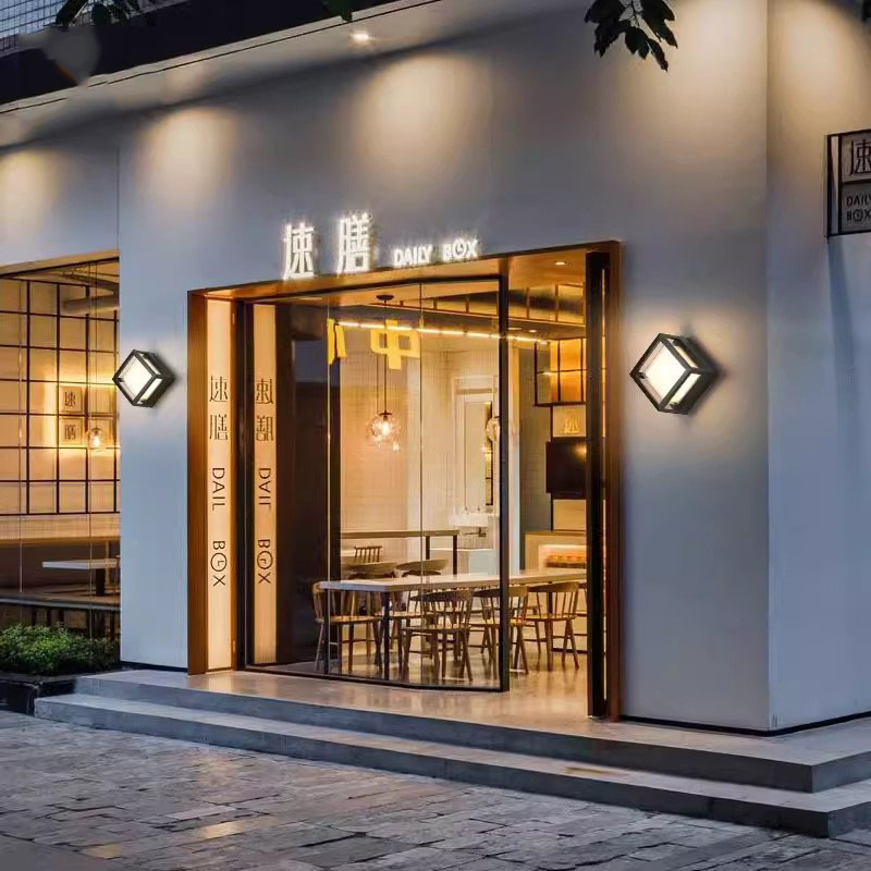 Decorative Outdoor LED Wall Light photo 10